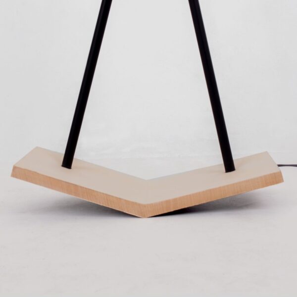 TOPPLE. - Image 2