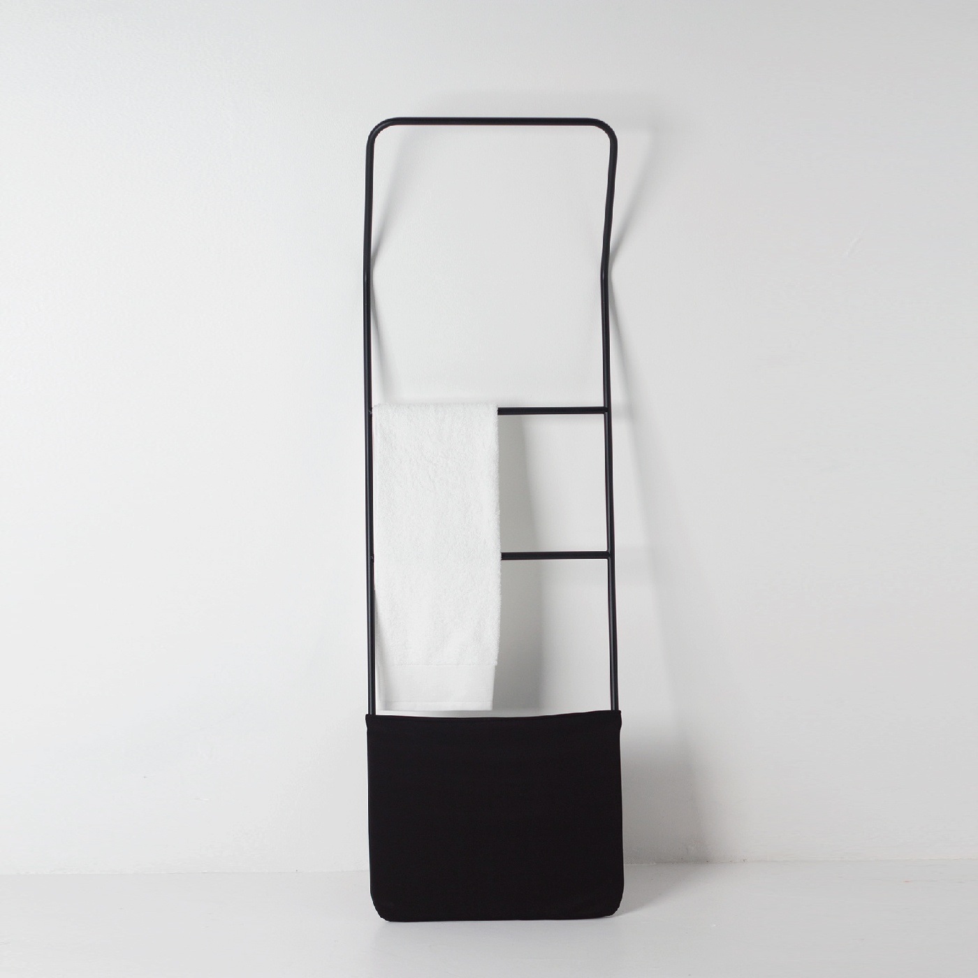 LADDER.