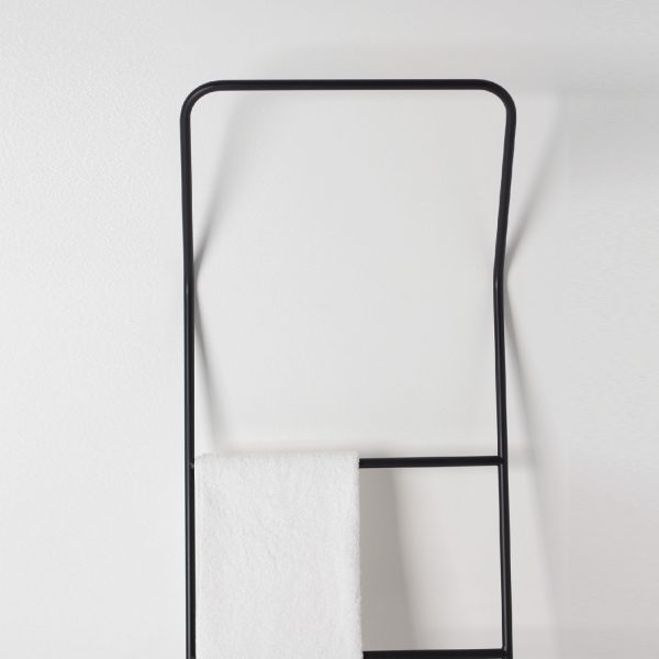LADDER. - Image 4